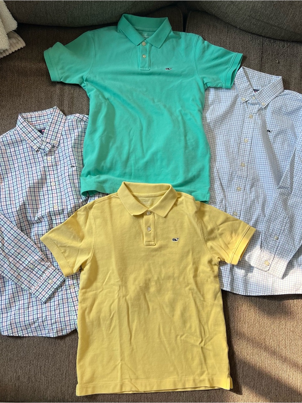 Vineyard Vines Boys size M 12-14 Lot of 4 Shirts 2 button down 2 Polo